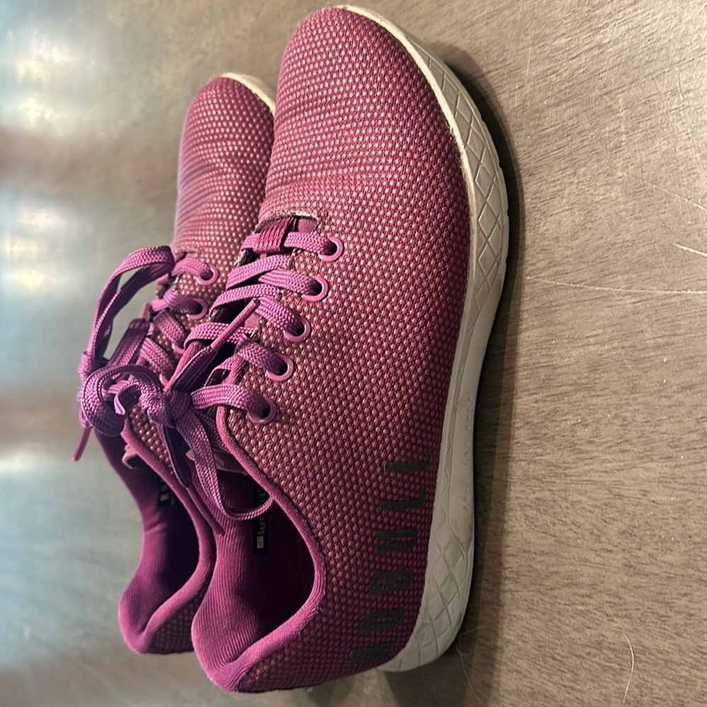 Women’s No Bull shoes- size 8